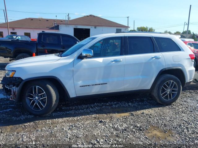 1C4RJEBG2JC359037 Jeep Grand Cherokee Limited 4x2
