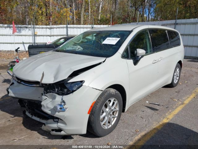 2C4RC1DG5HR636345 Chrysler Pacifica Touring