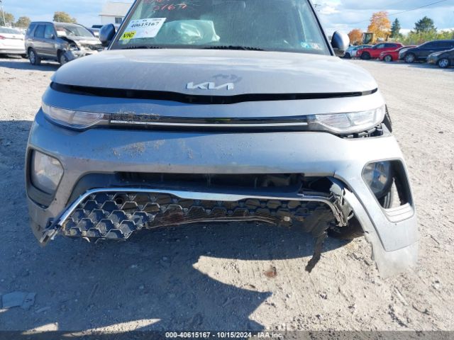KNDJ23AU1N7806896 KIA SOUL LX
