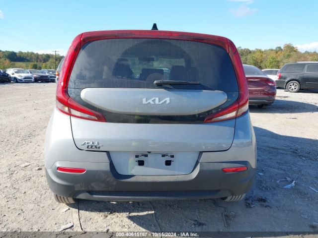KNDJ23AU1N7806896 KIA SOUL LX