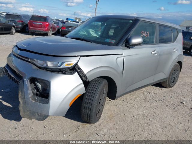 KNDJ23AU1N7806896 KIA SOUL LX