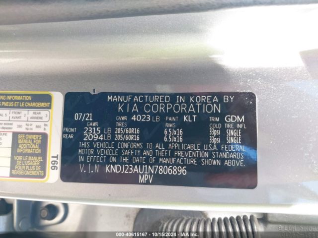 KNDJ23AU1N7806896 KIA SOUL LX