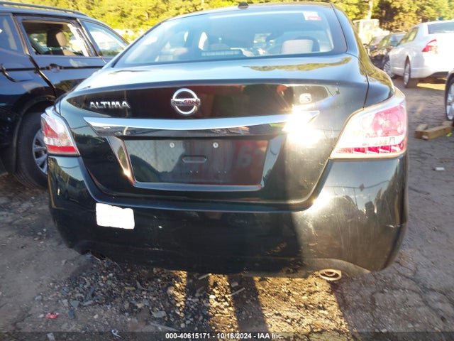 Nissan Altima 2.5 S 2015 1N4AL3AP1FC143187 Image 16