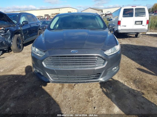 3FA6P0HD7GR110105 Ford FUSION SE