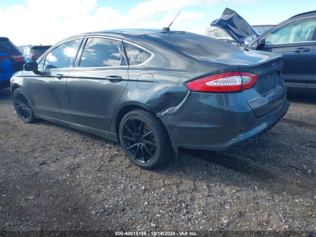 3FA6P0HD7GR110105 Ford FUSION SE