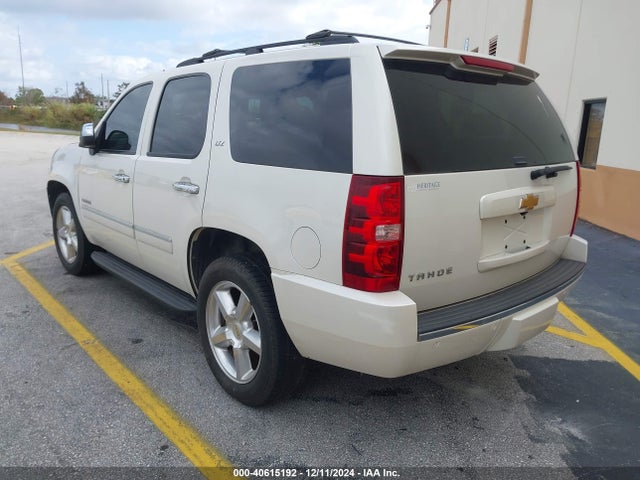 1GNSKCE01ER163974 Chevrolet Tahoe Ltz