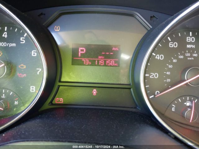 KNDMB5C11G6178343 KIA SEDONA LX