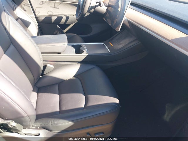 2023 TESLA MODEL Y 7SAYGDEE4PF618866 Photo 4