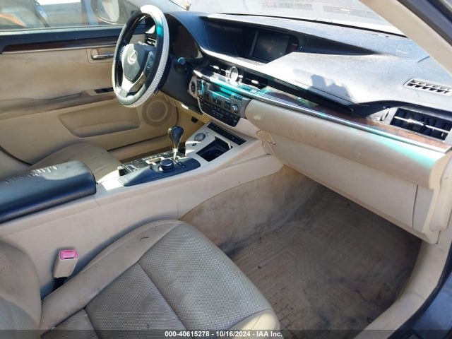 JTHBK1GG4E2132118 Lexus ES 350
