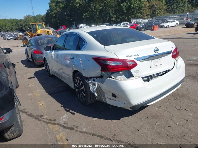 Nissan Altima 2.5 Sv 2018 1N4AL3AP2JC134653 Image 3