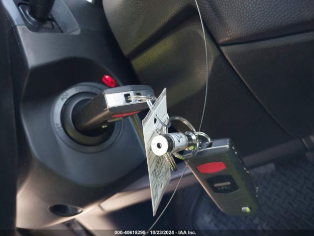 JM1CW2BL1E0170275 Mazda Mazda5 Sport