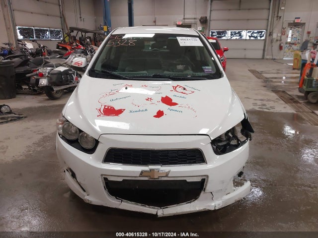 Chevrolet Sonic Ls Auto 2015 1G1JA6SH7F4193233 Image 13