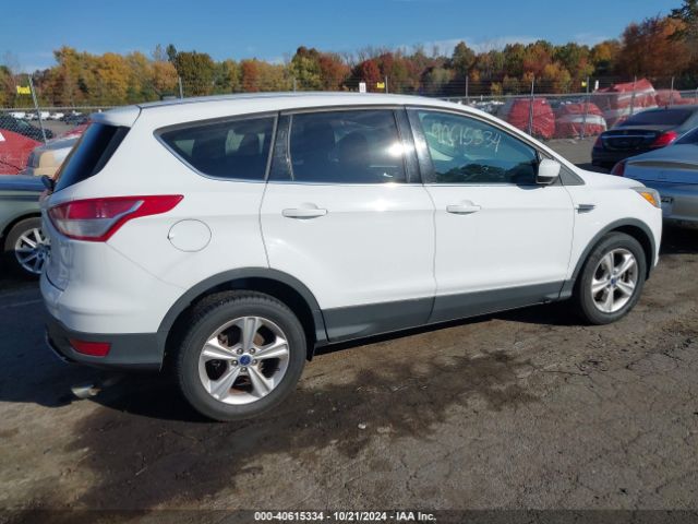 1FMCU9GX1EUB81842 Ford ESCAPE SE
