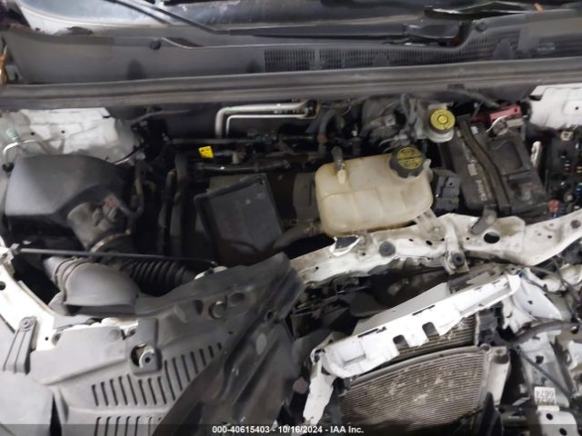 KL7CJKSB2JB702814 Chevrolet TRAX LS