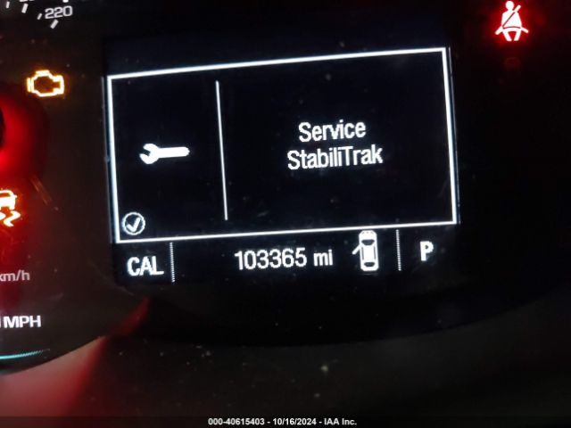 KL7CJKSB2JB702814 Chevrolet TRAX LS