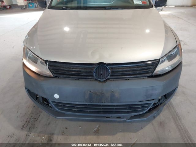 3VW2K7AJ2EM350489 Volkswagen Jetta 2.0l S