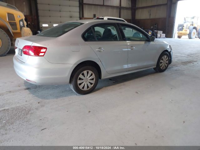 3VW2K7AJ2EM350489 Volkswagen Jetta 2.0l S