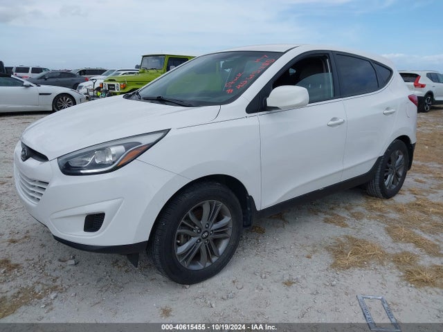 Hyundai TUCSON GLS 2015 KM8JT3AF6FU988477 Image 2