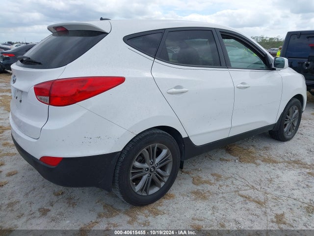 Hyundai TUCSON GLS 2015 KM8JT3AF6FU988477 Image 4