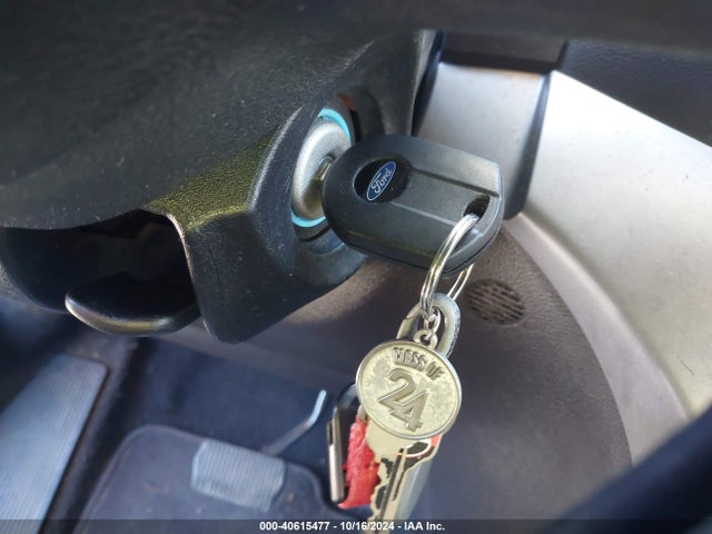 Ford ESCAPE SE 2017 1FMCU0G93HUD09404 Image 11
