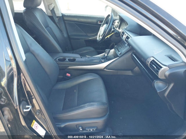 JTHBA1D25G5002684 Lexus IS 200T