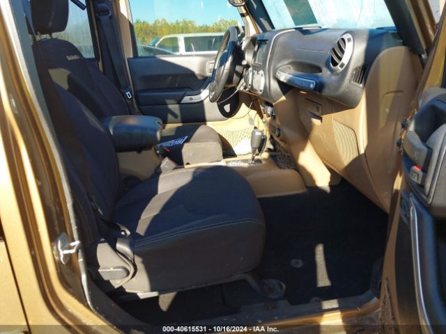 1C4BJWEG5FL614399 Jeep Wrangler Unlimited Sahara