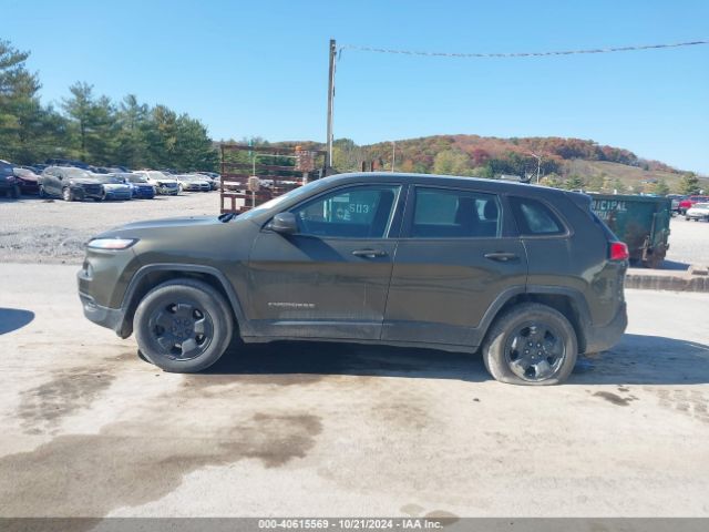1C4PJMAB9FW545879 Jeep Cherokee Sport