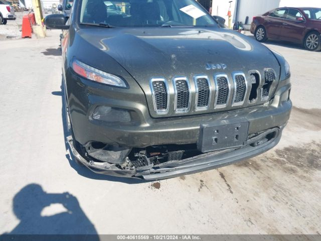 1C4PJMAB9FW545879 Jeep Cherokee Sport