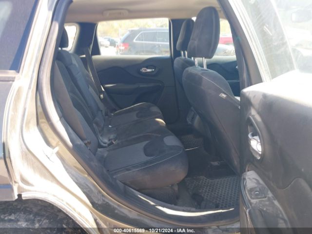 1C4PJMAB9FW545879 Jeep Cherokee Sport