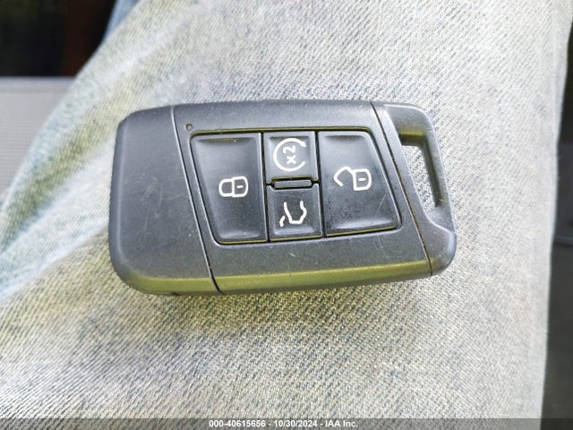Volkswagen Atlas 2018 1V2LR2CA3JC502700 Image 11