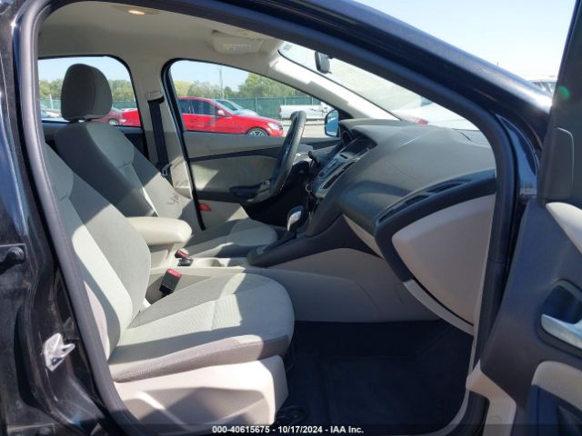 1FADP3F29EL133410 Ford FOCUS SE