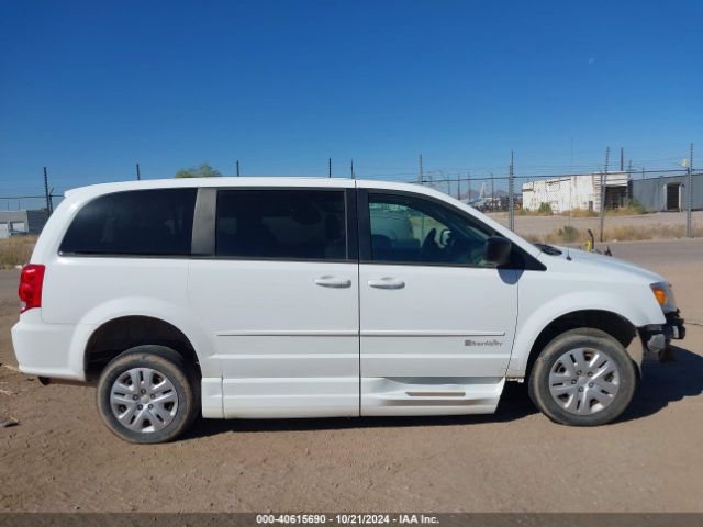 2C7WDGBG4HR762222 Dodge Grand Caravan Se