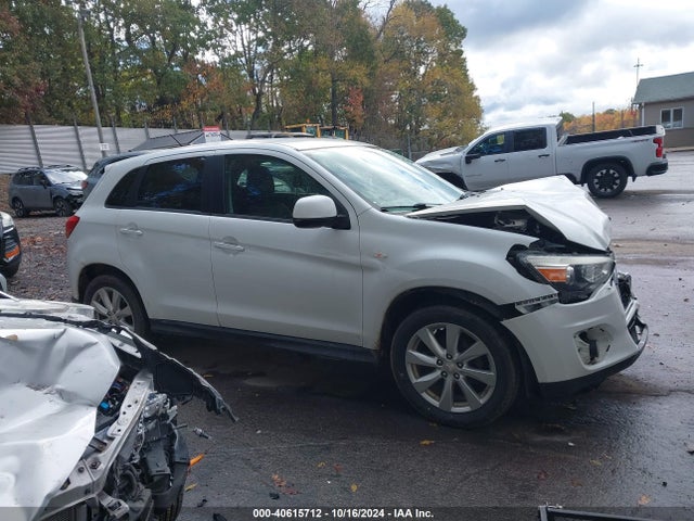 Mitsubishi Outlander Sport Es 2015 4A4AR3AU8FE028145 Image 14