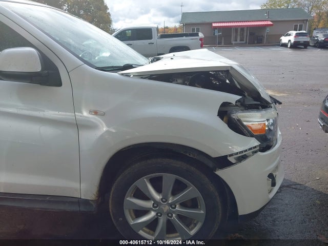 Mitsubishi Outlander Sport Es 2015 4A4AR3AU8FE028145 Image 18