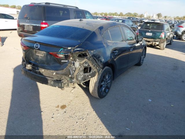 3MZBN1V38JM196090 Mazda Mazda3 Touring