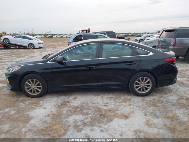 Hyundai SONATA SE 2019 5NPE24AF2KH813839 Image 6