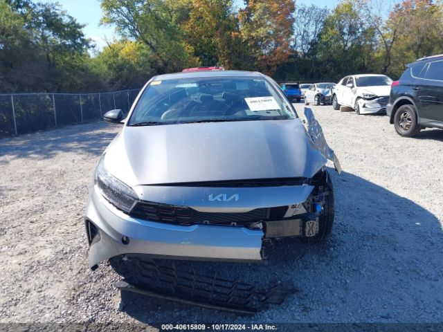3KPF44AC9PE618109 KIA Forte Gt Manual