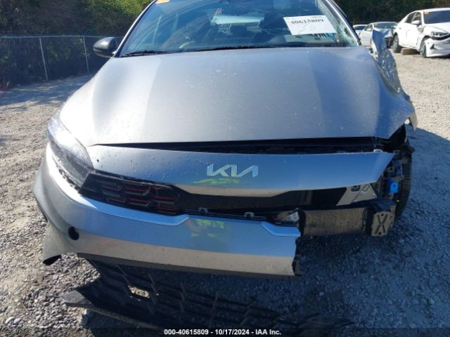 3KPF44AC9PE618109 KIA Forte Gt Manual