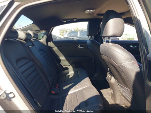 3KPF44AC9PE618109 KIA Forte Gt Manual
