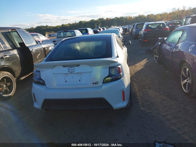 JTKJF5C72FJ009948 Scion TC
