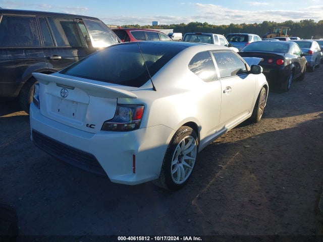 JTKJF5C72FJ009948 Scion TC