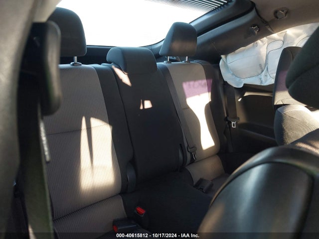 JTKJF5C72FJ009948 Scion TC