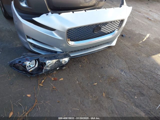 SAJAR4FX2KCP48404 Jaguar Xe 25t