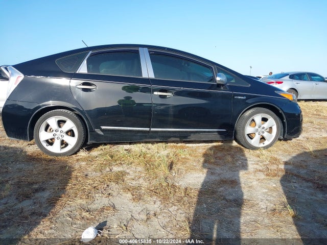 JTDKN3DU5E0391632 Toyota Prius Five