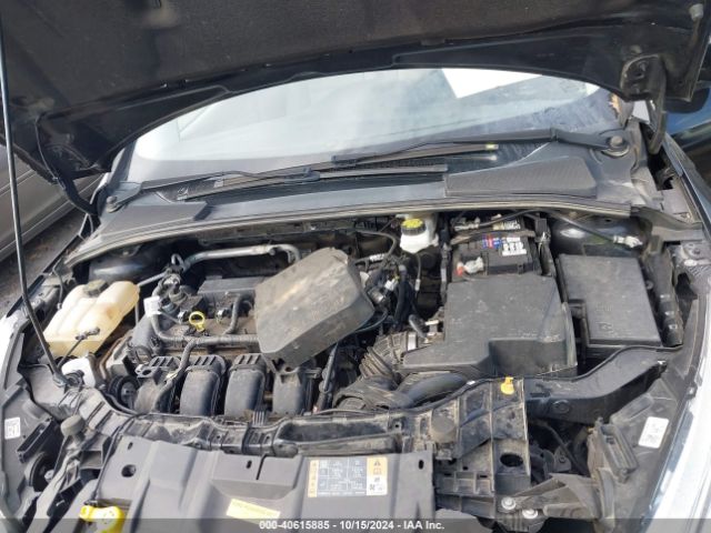 1FADP3F24JL234266 Ford FOCUS SE