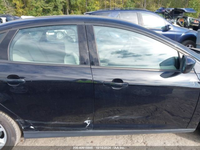 1FADP3F24JL234266 Ford FOCUS SE