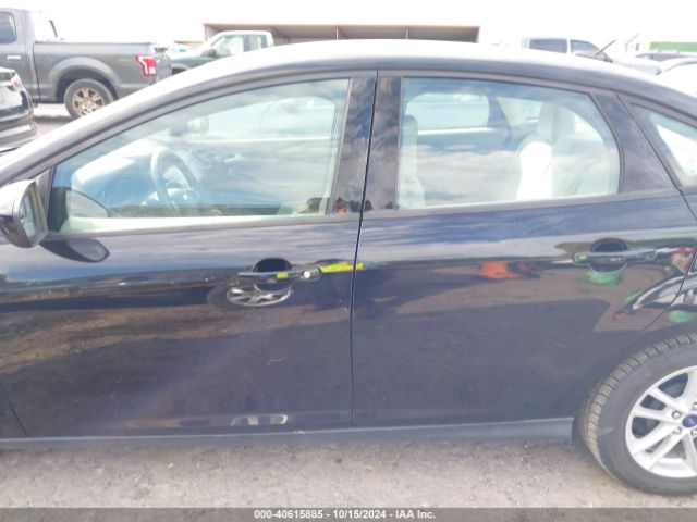 1FADP3F24JL234266 Ford FOCUS SE