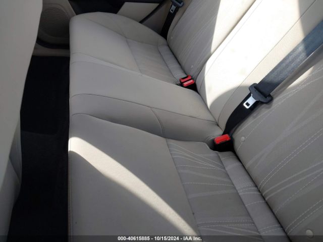 1FADP3F24JL234266 Ford FOCUS SE