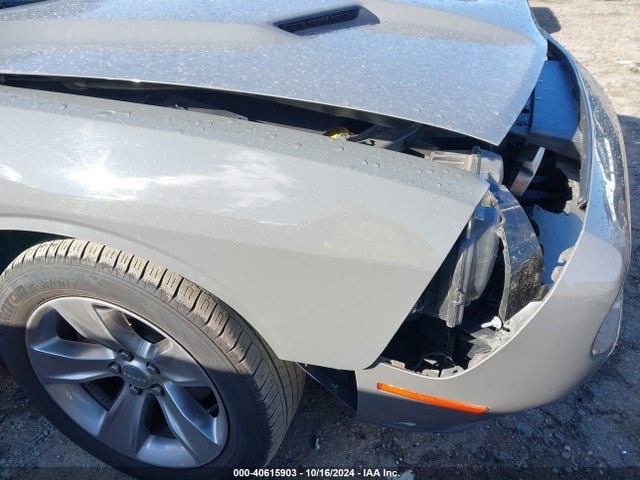 Dodge Challenger Sxt 2018 2C3CDZAG1JH178258 Image 20
