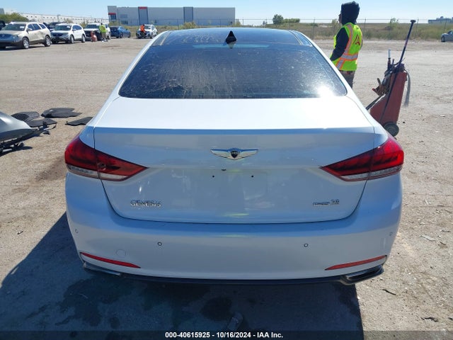 Hyundai Genesis 3.8 2015 KMHGN4JE3FU097225 Image 16